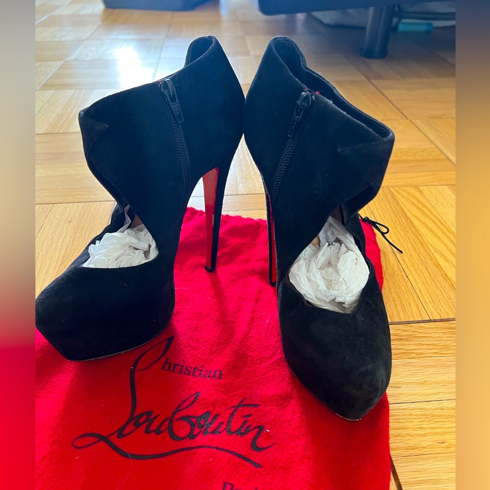 Christian Louboutin Donue Black Suede Platform 160mm Heels Booties